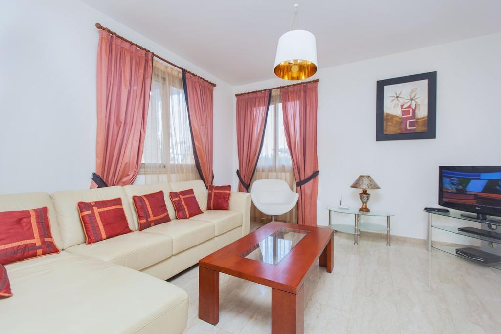 Villa Saraliana Sandy Beach Villas - Heated Pool - Jacuzzi - Private Beach Area Polis Номер фото