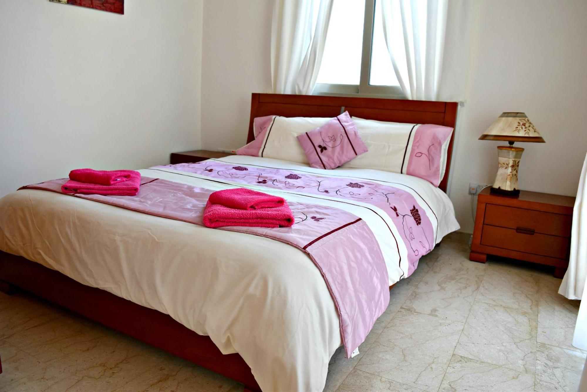 Villa Saraliana Sandy Beach Villas - Heated Pool - Jacuzzi - Private Beach Area Polis Екстер'єр фото