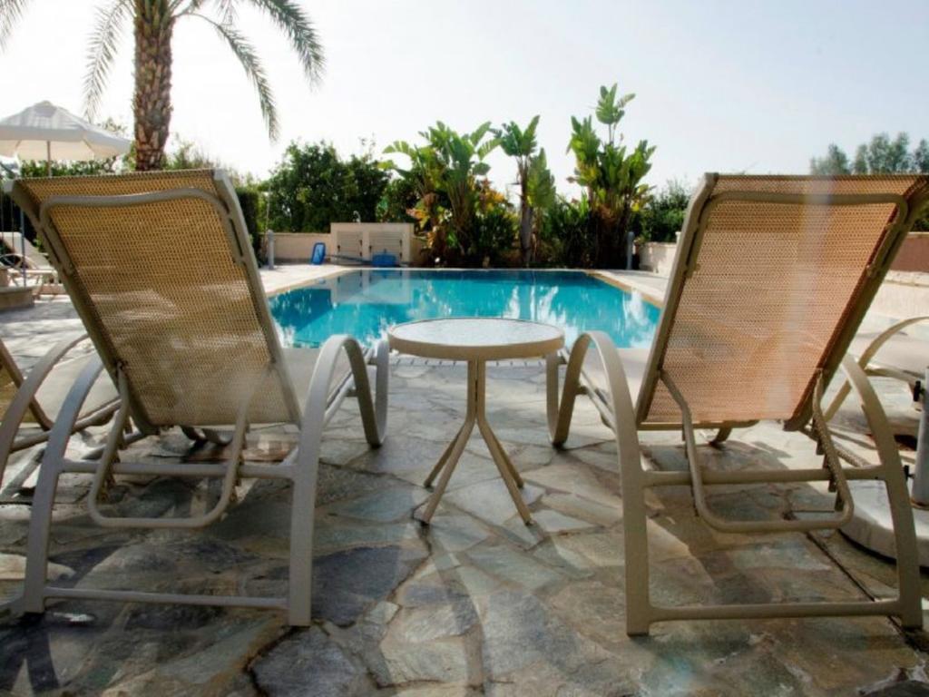 Villa Saraliana Sandy Beach Villas - Heated Pool - Jacuzzi - Private Beach Area Polis Номер фото